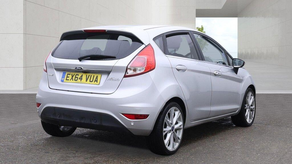 Ford Fiesta 1.0 Ecoboost Hybrid Mhev 125 Titanium #4