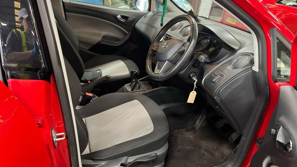 Seat Ibiza 2014 1.4 Toca Sport Coupe Euro 5 White #9