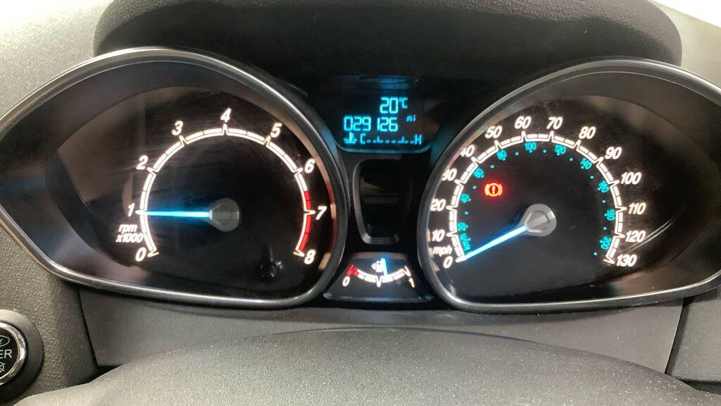 Ford Fiesta 1.0 Ecoboost Hybrid Mhev 125 St-line  #12