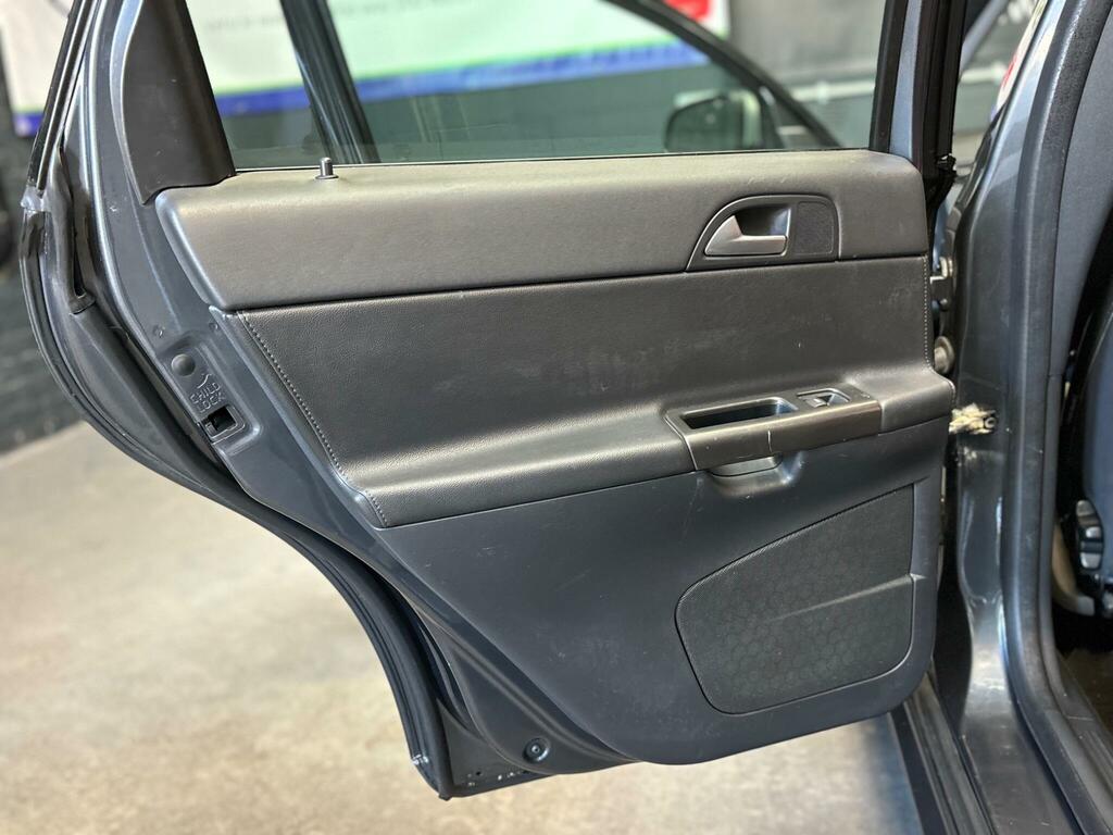 Volvo V50 Estate 1.6D Drive Es Euro 4 Ss 201261 Grey #17