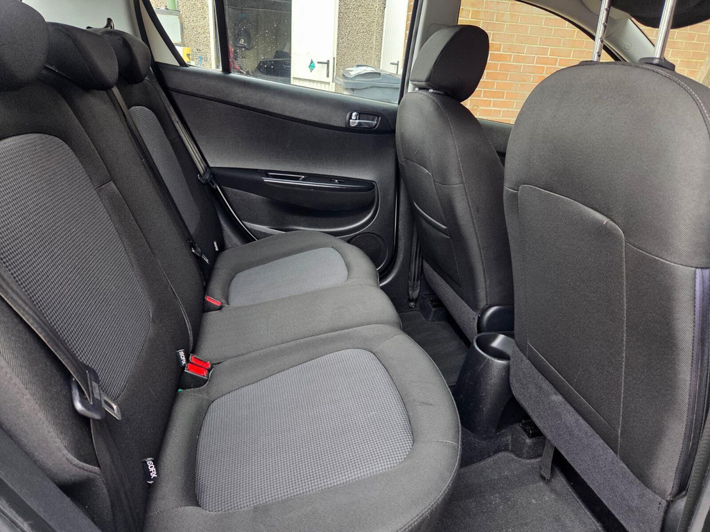 Hyundai I20 1.2 Classic Hatchback Euro 5 85 Silver #11