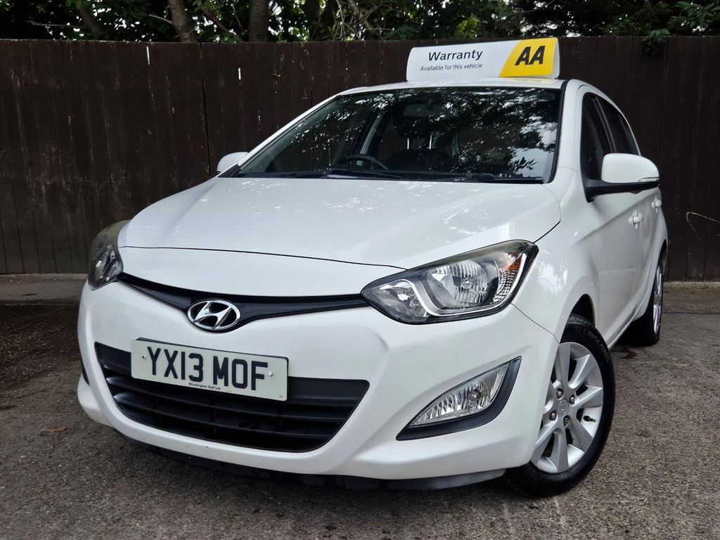 Hyundai I20 1.2 Active Euro 5 White #3