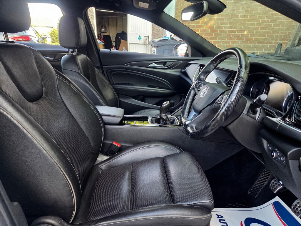 Vauxhall Insignia Sports Tourer 1.5 Sri Vx-line Nav 163 Bhp Black #11