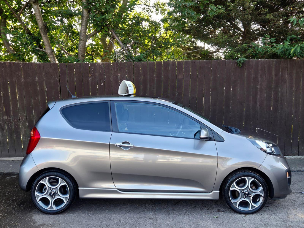 Kia Picanto 1.0 2015,0 Road Tax,67mpg,group 3 Insurance,servic White #7