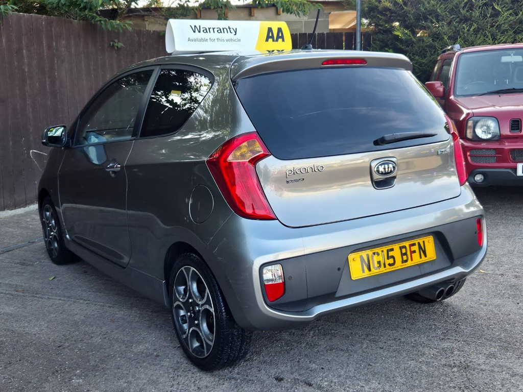 Kia Picanto 1.0 2015,0 Road Tax,67mpg,group 3 Insurance,servic White #4