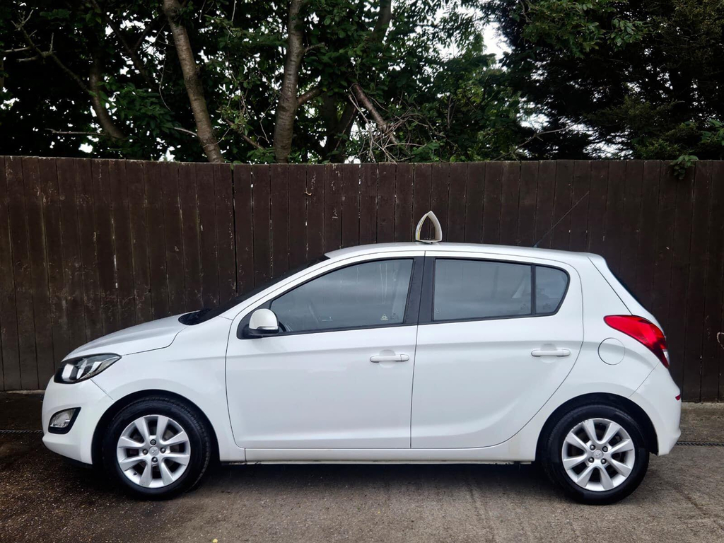 Hyundai I20 1.4 Active Euro 5 White #5