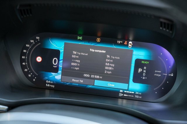 Volvo XC60 T6 Awd Plug-in Hybrid Black Edition Plus Black #16