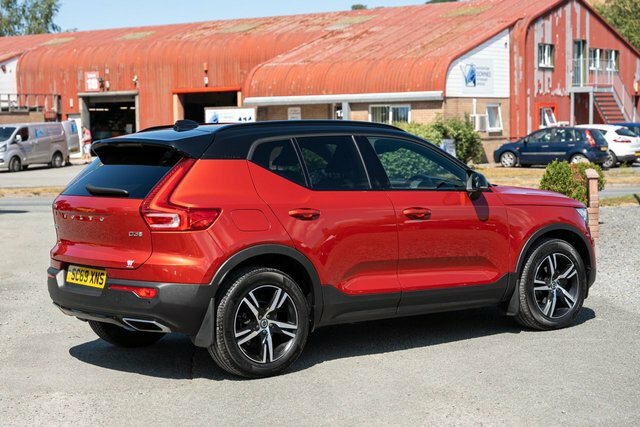 Volvo XC40 2.0 D3 R-design Suv Euro 6 Ss Red #5