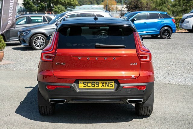 Volvo XC40 2.0 D3 R-design Suv Euro 6 Ss Red #4
