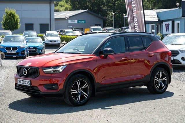 Volvo XC40 2.0 D3 R-design Suv Euro 6 Ss Red #3
