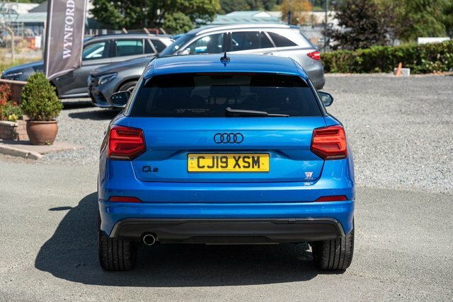 Audi Q2 1.6 Tdi 30 Black Edition Suv Eur Blue #5