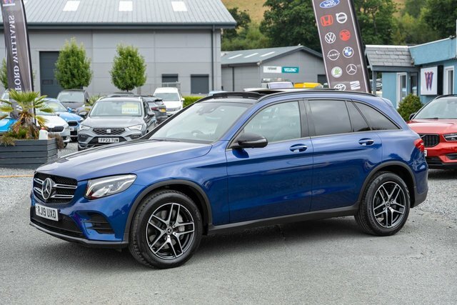 Mercedes-Benz GLC Class 2.0 Glc250 Amg Night Edition Premium Plus Suv Blue #2