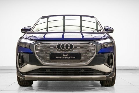 Audi Q4 E Tron 40 S Line Blue #5