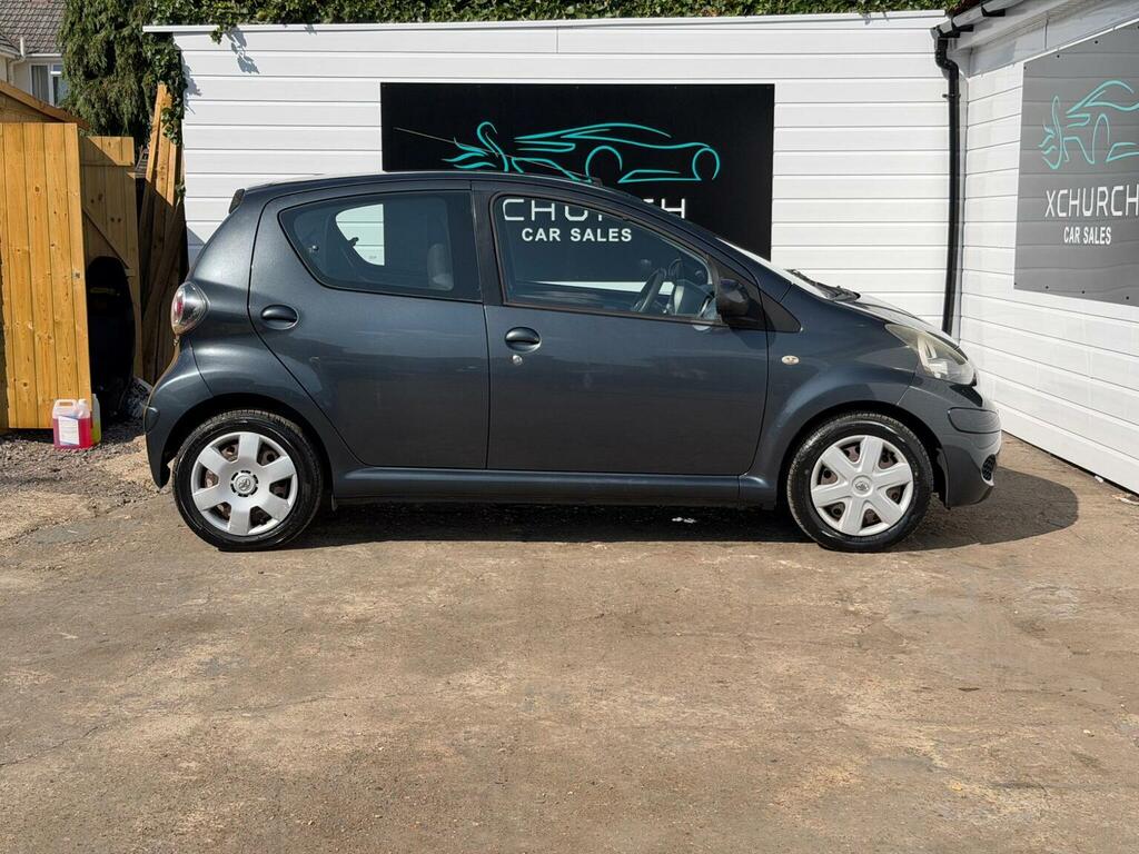 Toyota Aygo 1L Blue Blue #15