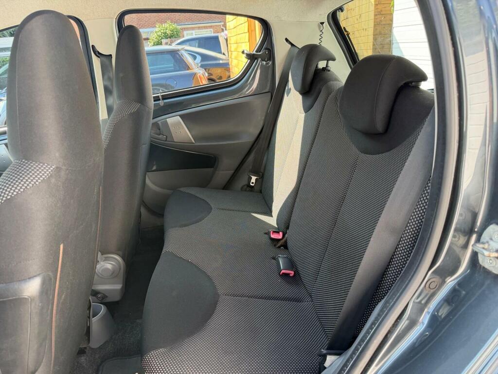 Toyota Aygo 1L Blue Blue #25