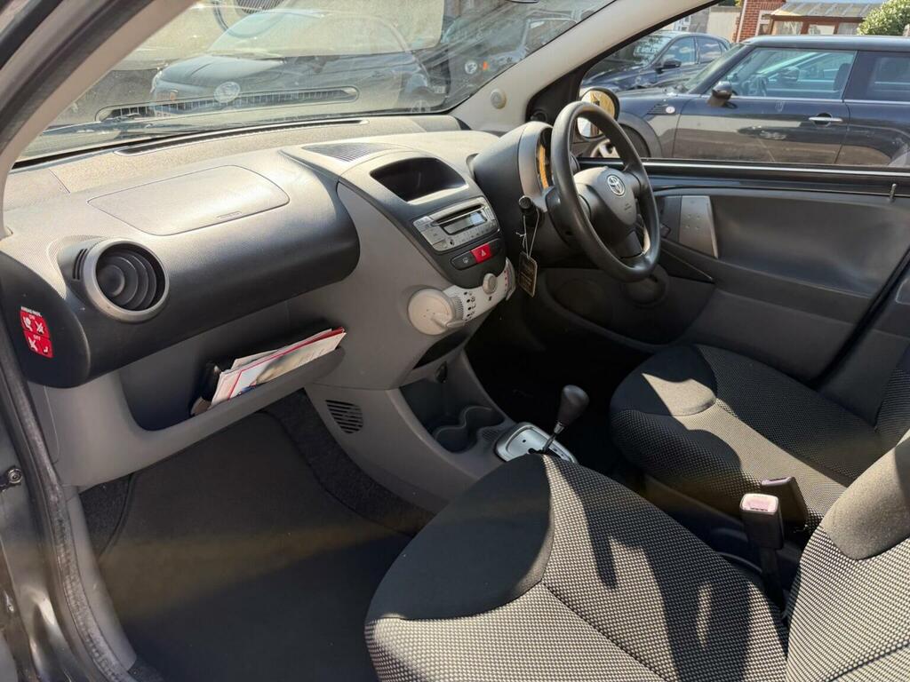 Toyota Aygo 1L Blue Blue #20