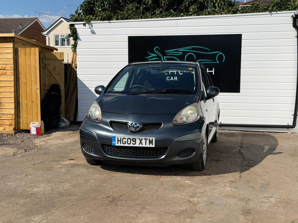 Toyota Aygo 1L Blue Blue #8
