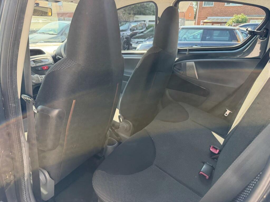 Toyota Aygo 1L Blue Blue #24