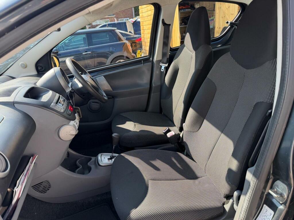 Toyota Aygo 1L Blue Blue #33