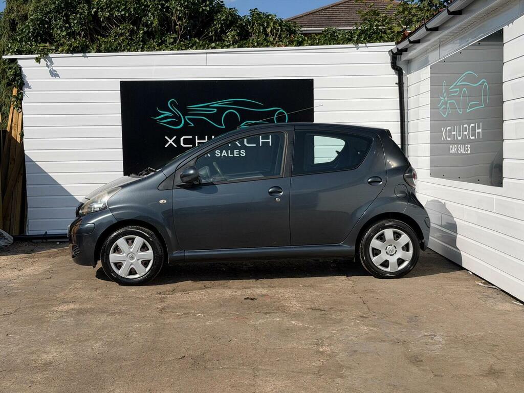 Toyota Aygo 1L Blue Blue #10