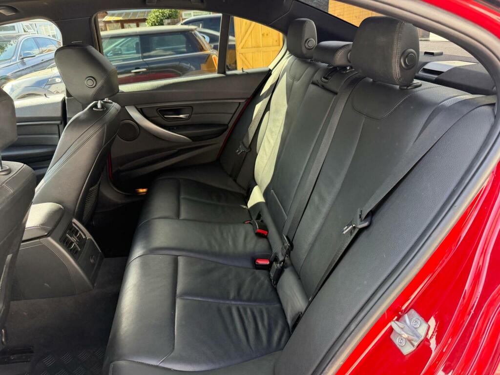 BMW 3 Series 2.0 320I M Sport Touring 181 Bhp White #20