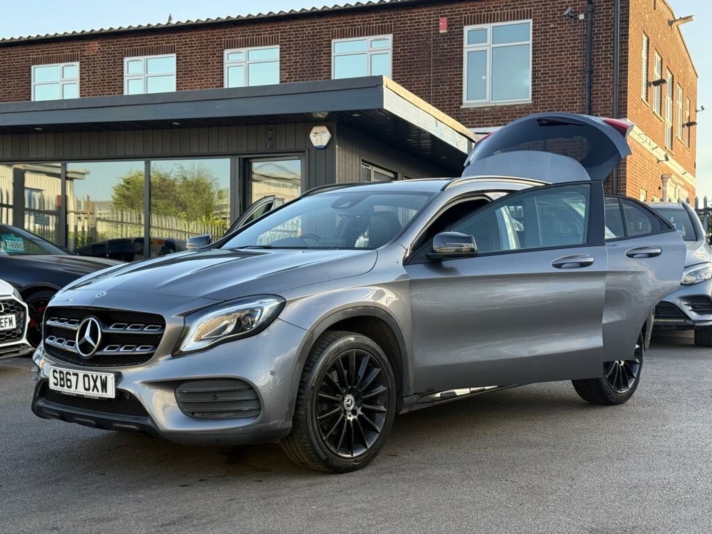 Mercedes-Benz GLA Class 1.6 Gla180 Urban Edition Suv Eur Red #14