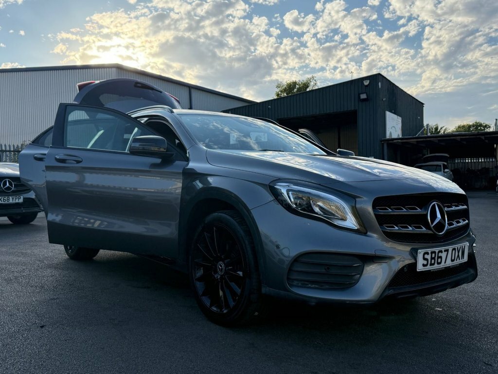 Mercedes-Benz GLA Class 1.6 Gla180 Urban Edition Suv Eur Red #12