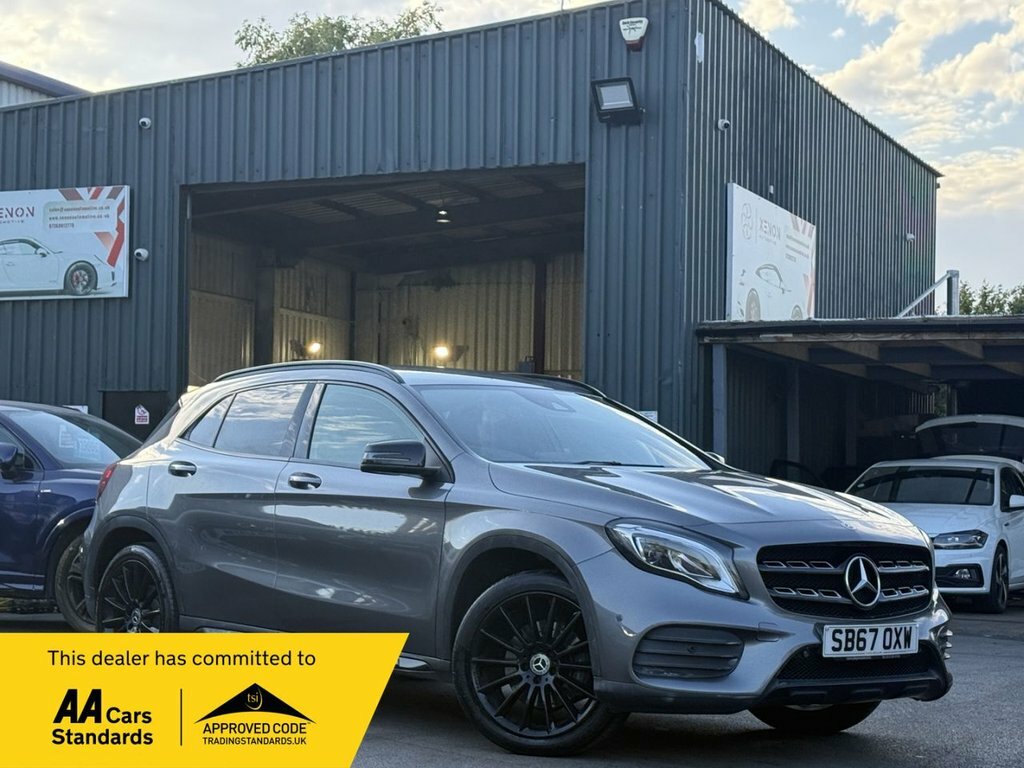 Mercedes-Benz GLA Class 1.6 Gla180 Urban Edition Suv Eur Red #1