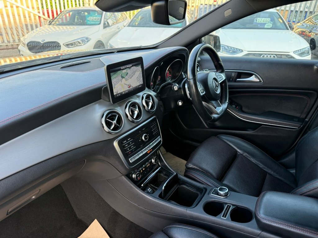 Mercedes-Benz GLA Class 1.6 Gla180 Urban Edition Suv Eur Red #67
