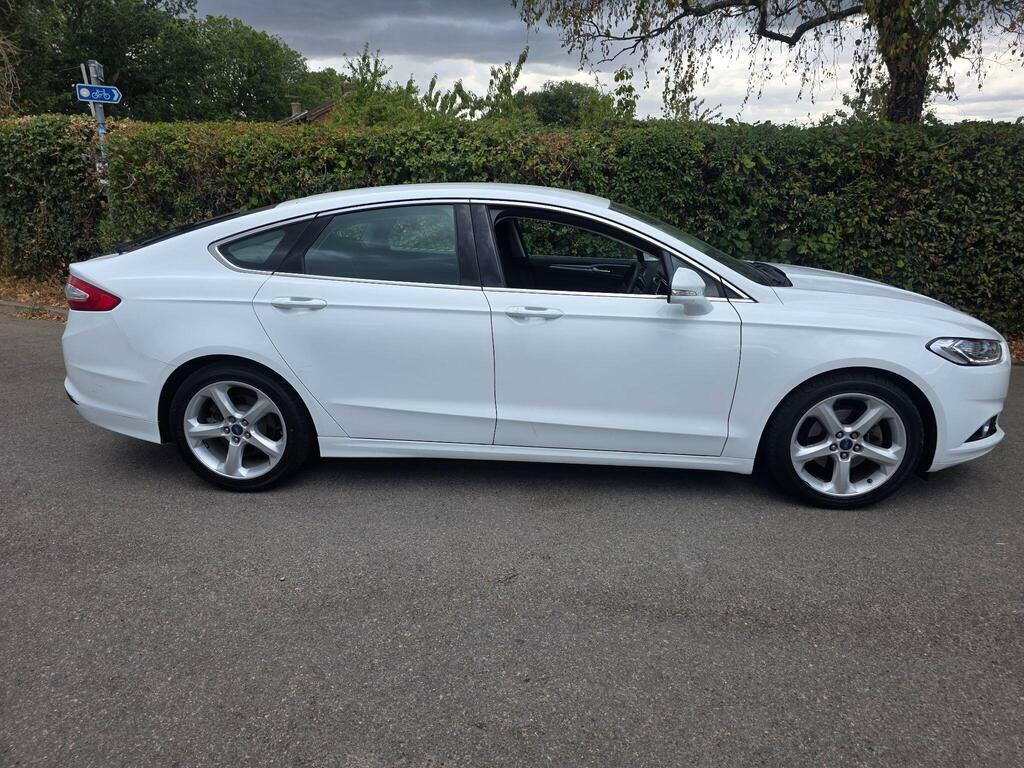 Ford Mondeo 1.5T Ecoboost Titanium Euro 6 S S White #5
