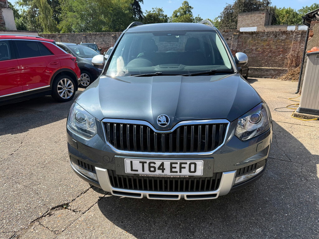 Skoda Yeti 2.0 Tdi Elegance Outdoor Dsg 4Wd Euro 5 Grey #4