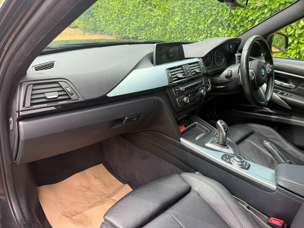 BMW 3 Series 320D Xdrive M Sport Black #27