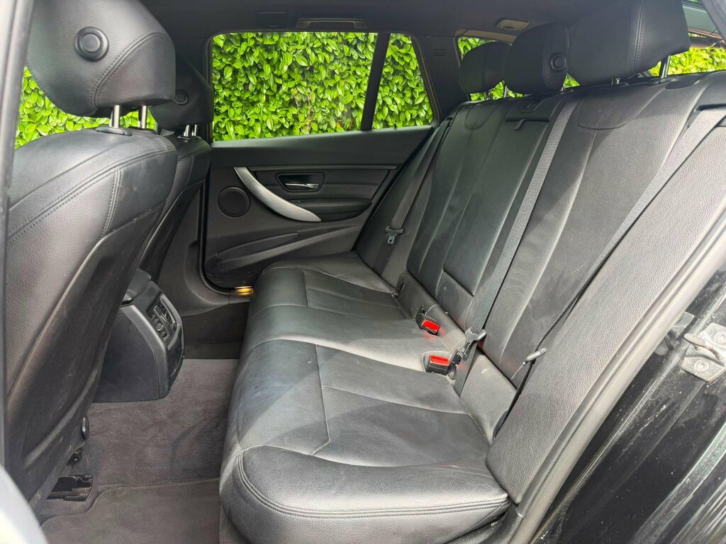 BMW 3 Series 320D Xdrive M Sport Black #29