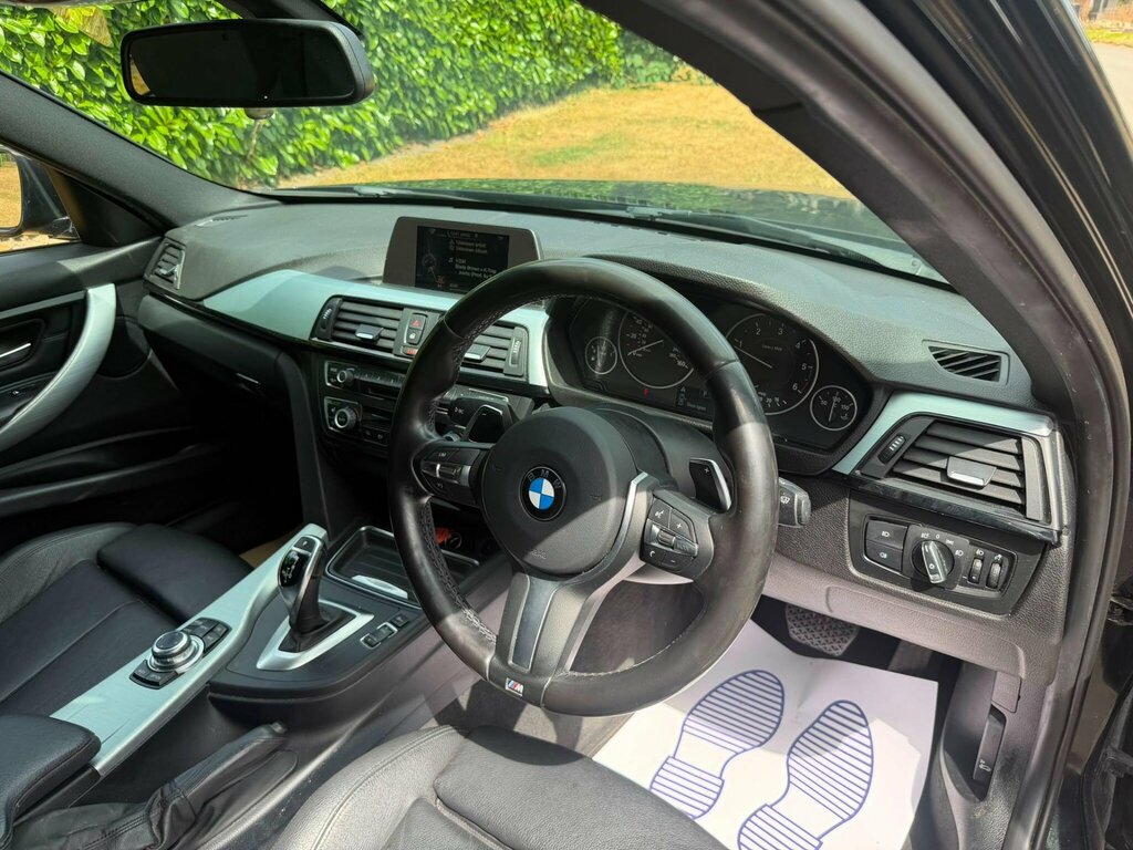 BMW 3 Series 320D Xdrive M Sport Black #25