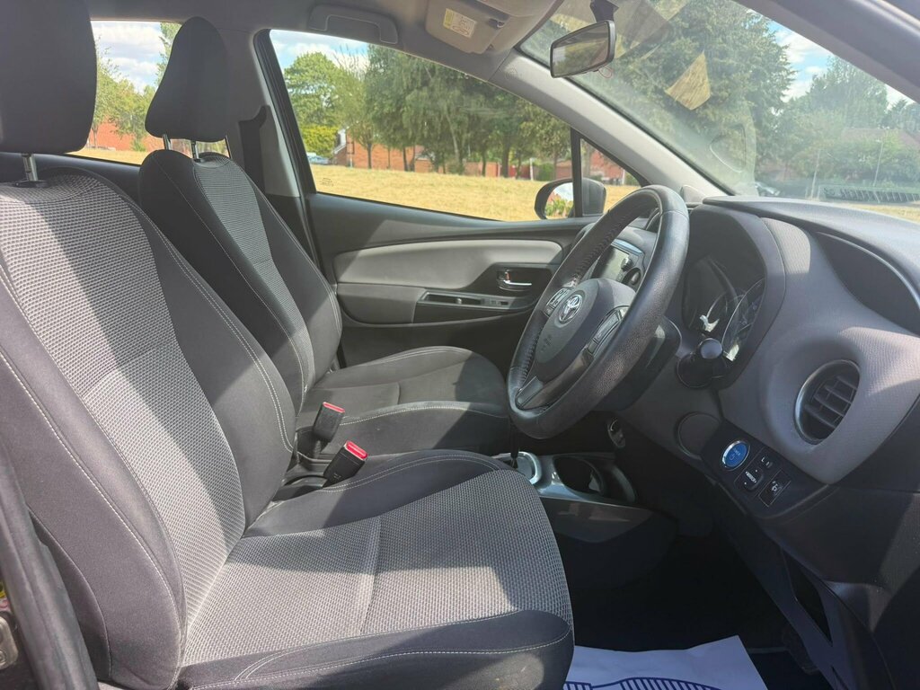 Toyota Yaris Black #20