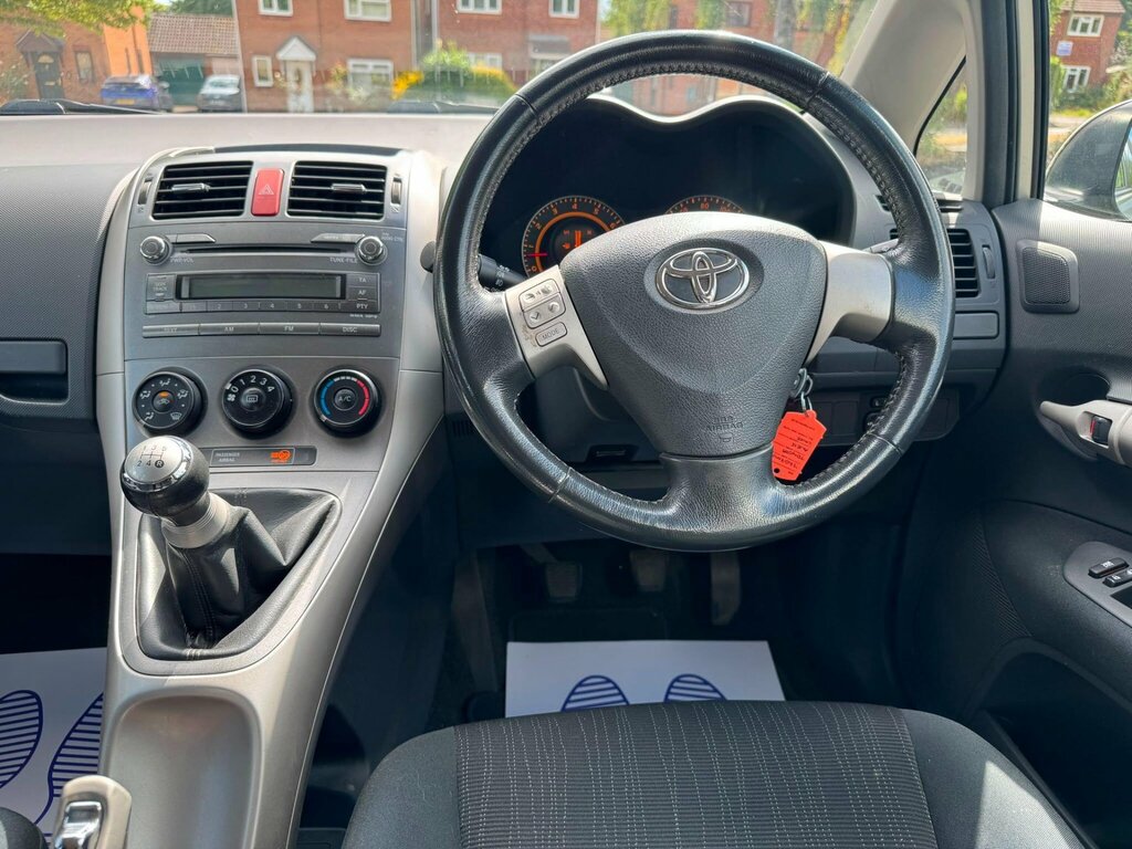 Toyota Auris Tr Vvt-i Blue #13