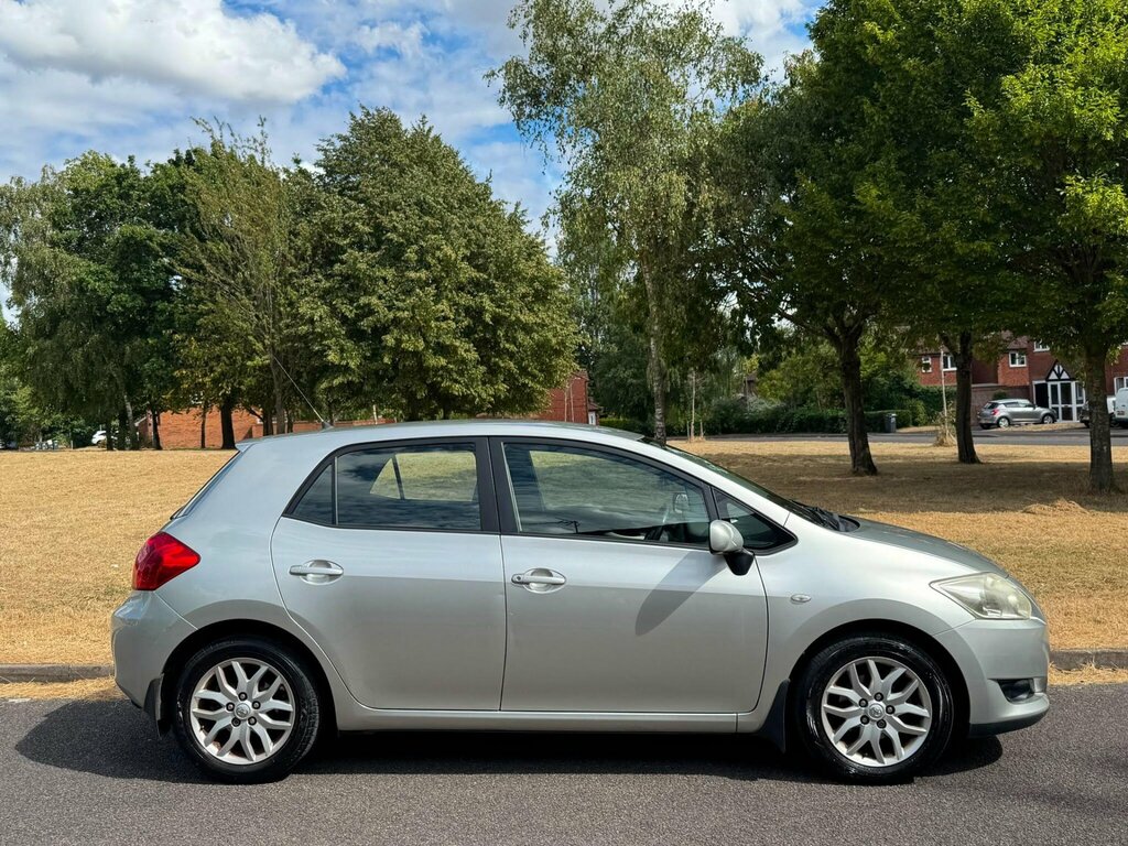 Toyota Auris 1.6 Vvt-i Tr Silver #4