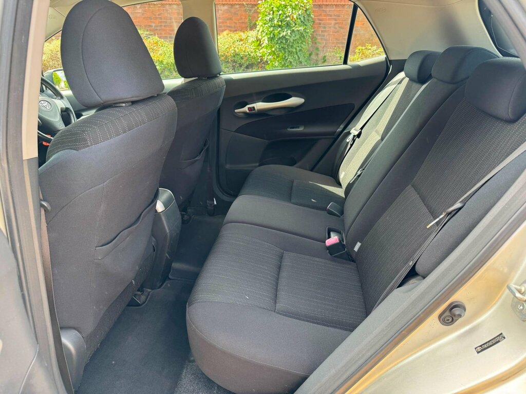 Toyota Auris Tr Vvt-i Blue #23