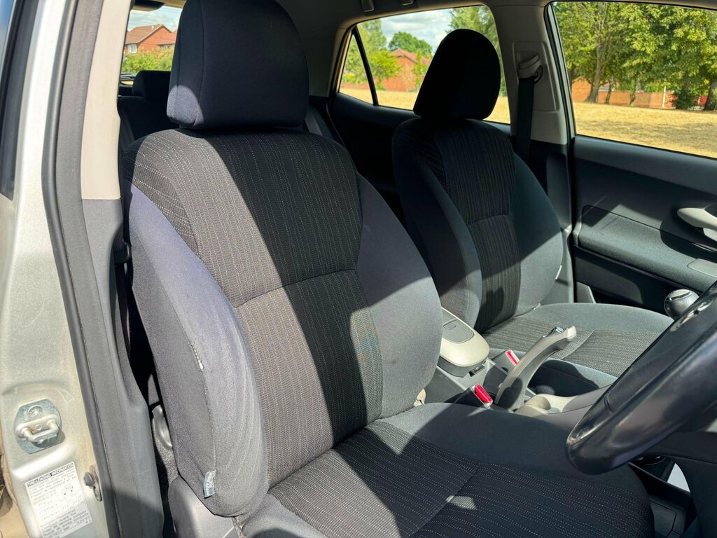 Toyota Auris Tr Vvt-i Blue #18
