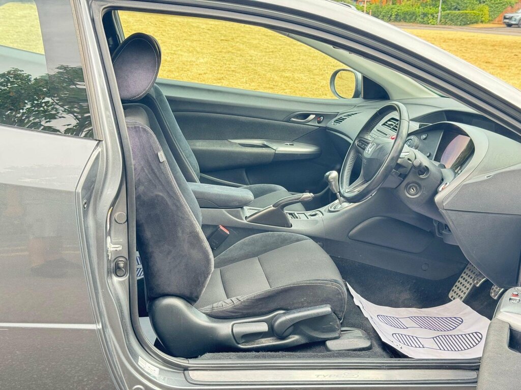 Honda Civic Hatchback 2010 Honda Civic 2.2 I-ctdi Ex Gt Silver #18