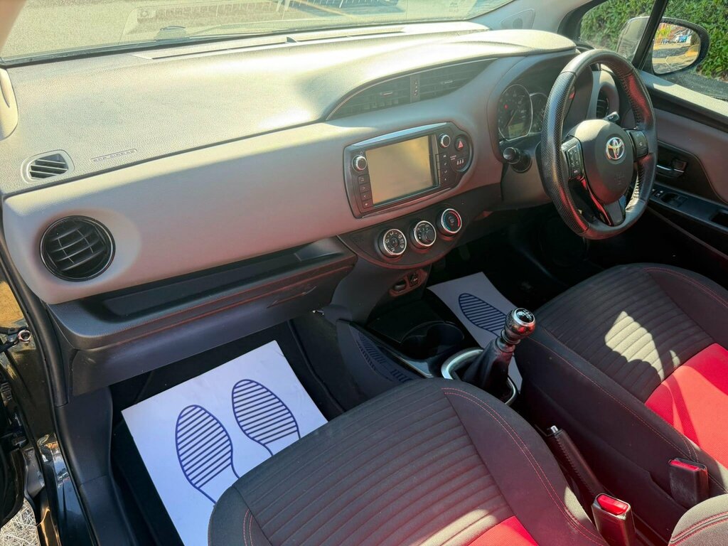 Toyota Yaris 1.33 Vvt-i Icon  #24