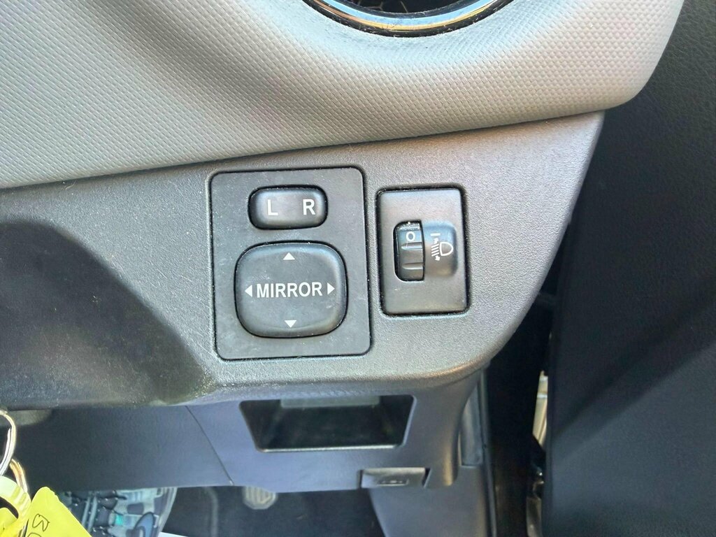 Toyota Yaris 1.33 Vvt-i Icon  #21