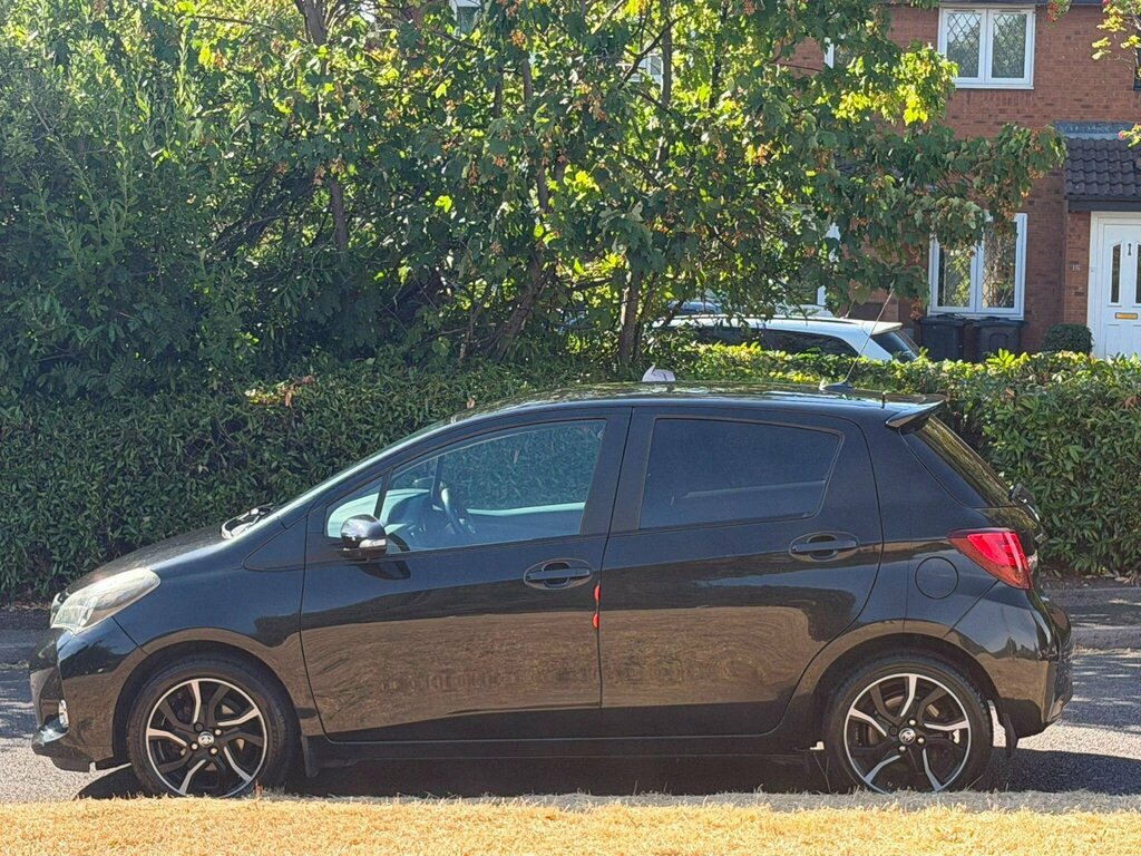 Toyota Yaris 1.33 Vvt-i Icon  #3
