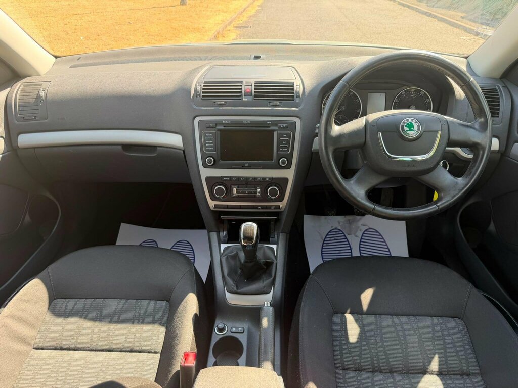 Skoda Octavia 2.0 Tdi Vrs Hatchback Dsg Euro 5 170 P Blue #10