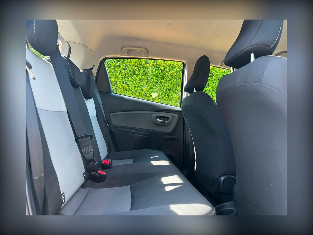Toyota Yaris 1.5 Vvt-i Excel Euro 6 Silver #27