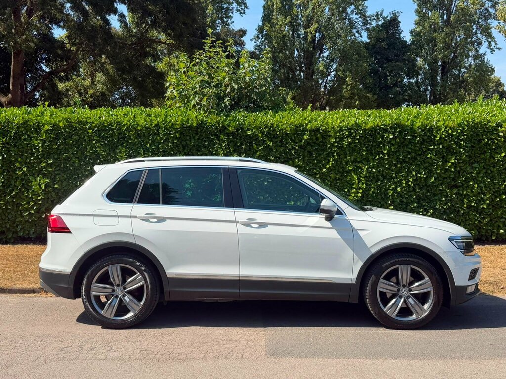 Volkswagen Tiguan 2.0 Tdi Sel Dsg Euro 6 Ss White #4