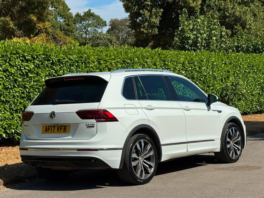 Volkswagen Tiguan 2.0 Tdi Bluemotion Tech R-line 4Motion Euro 6 Ss White #6