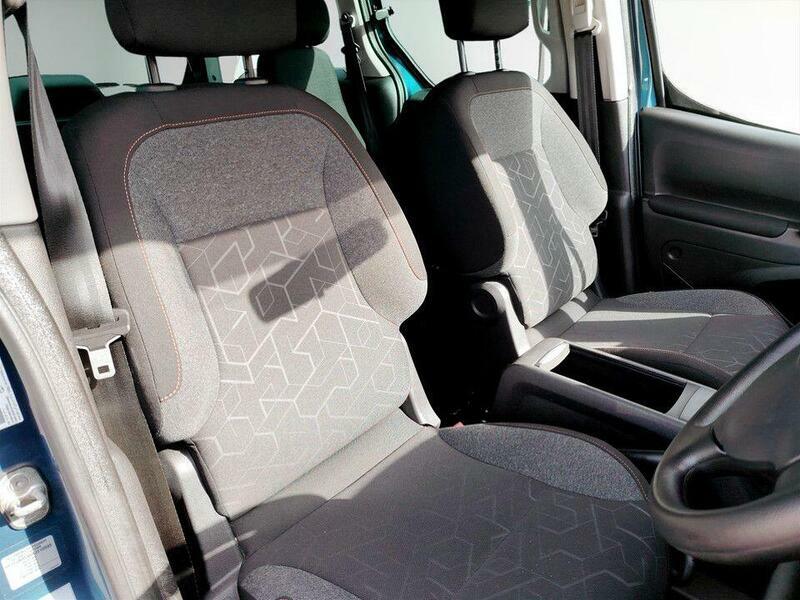 Peugeot Partner 1.6L Professional White #17