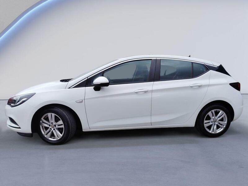 Vauxhall Astra 1.6 Cdti Ecoflex Design Hatchback Manua White #4