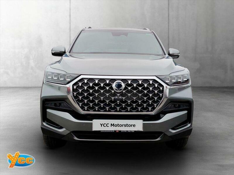 SsangYong Rexton 2.2D K30 Suv T-tronic 4Wd Euro 6 Ss Grey #2